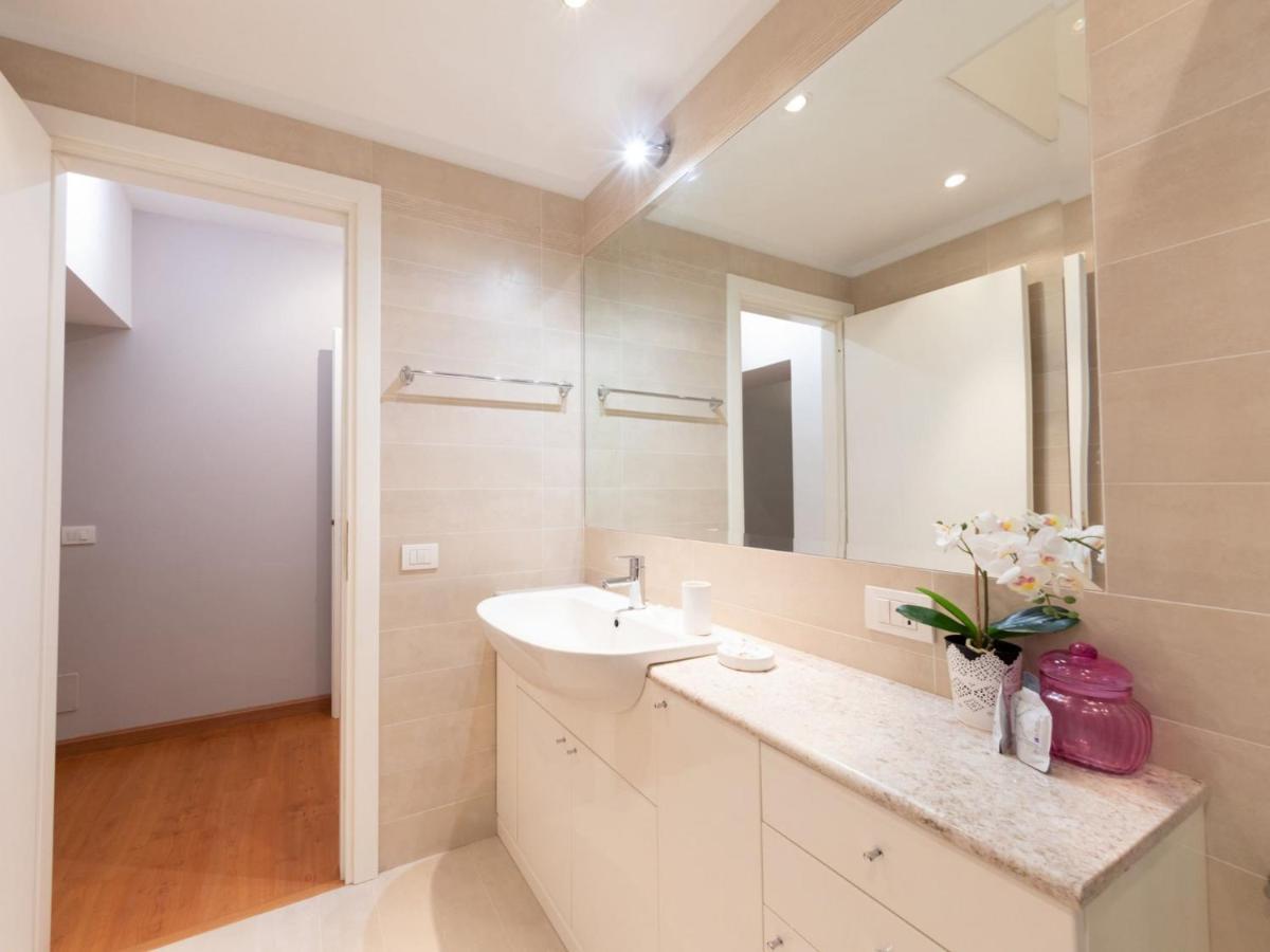 The Best Rent - Lovely One-Bedroom Apartment Near Villa Borghese Rome Exterior photo
